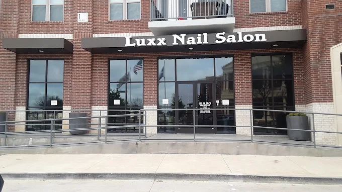 Luxx Nails Plymouth