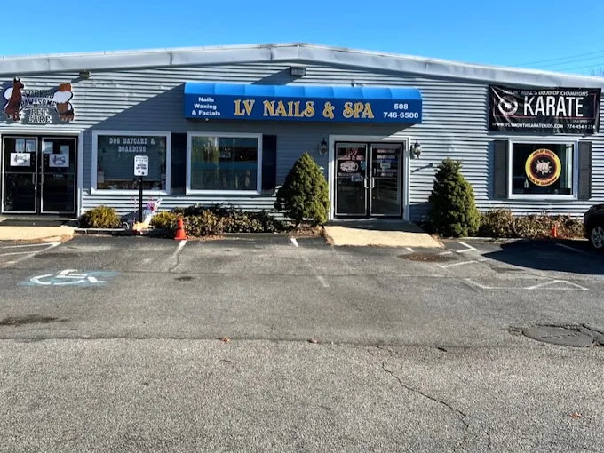 LV Nails & Spa